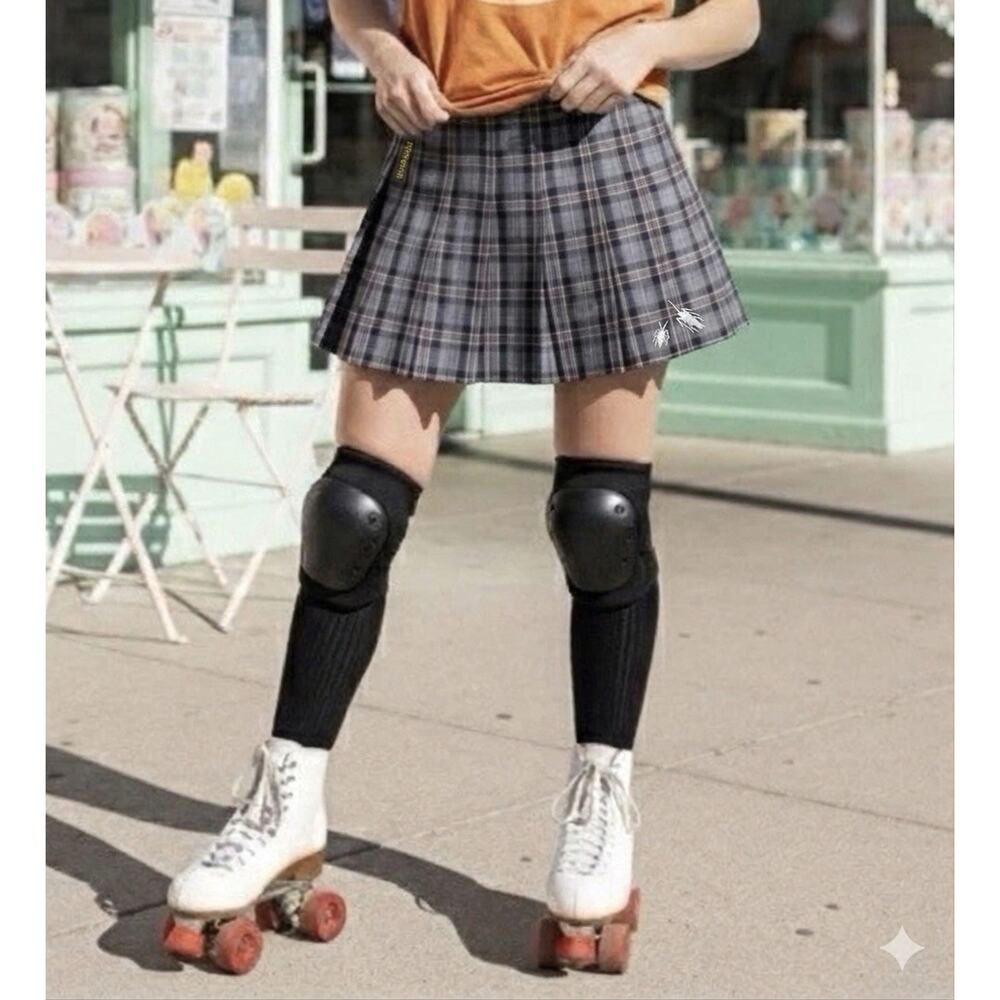Gray Plaid Pleated Skort High Waisted 90s Grunge Dark Academia Beetle M